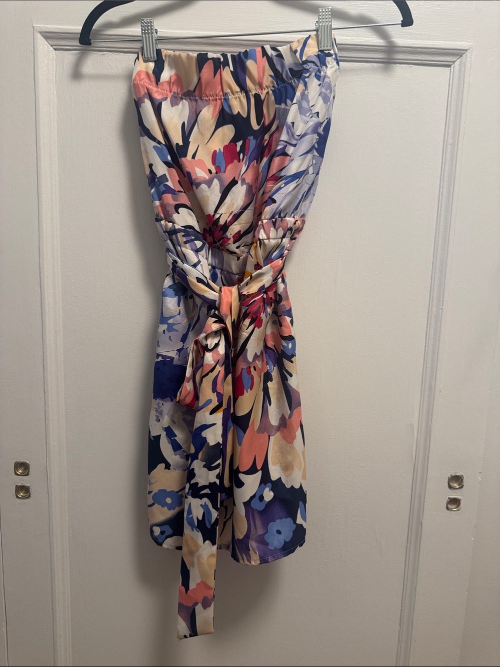 Velvet Heart Strapless Floral Tie-Waist Dress in Navy, Pink, Cream